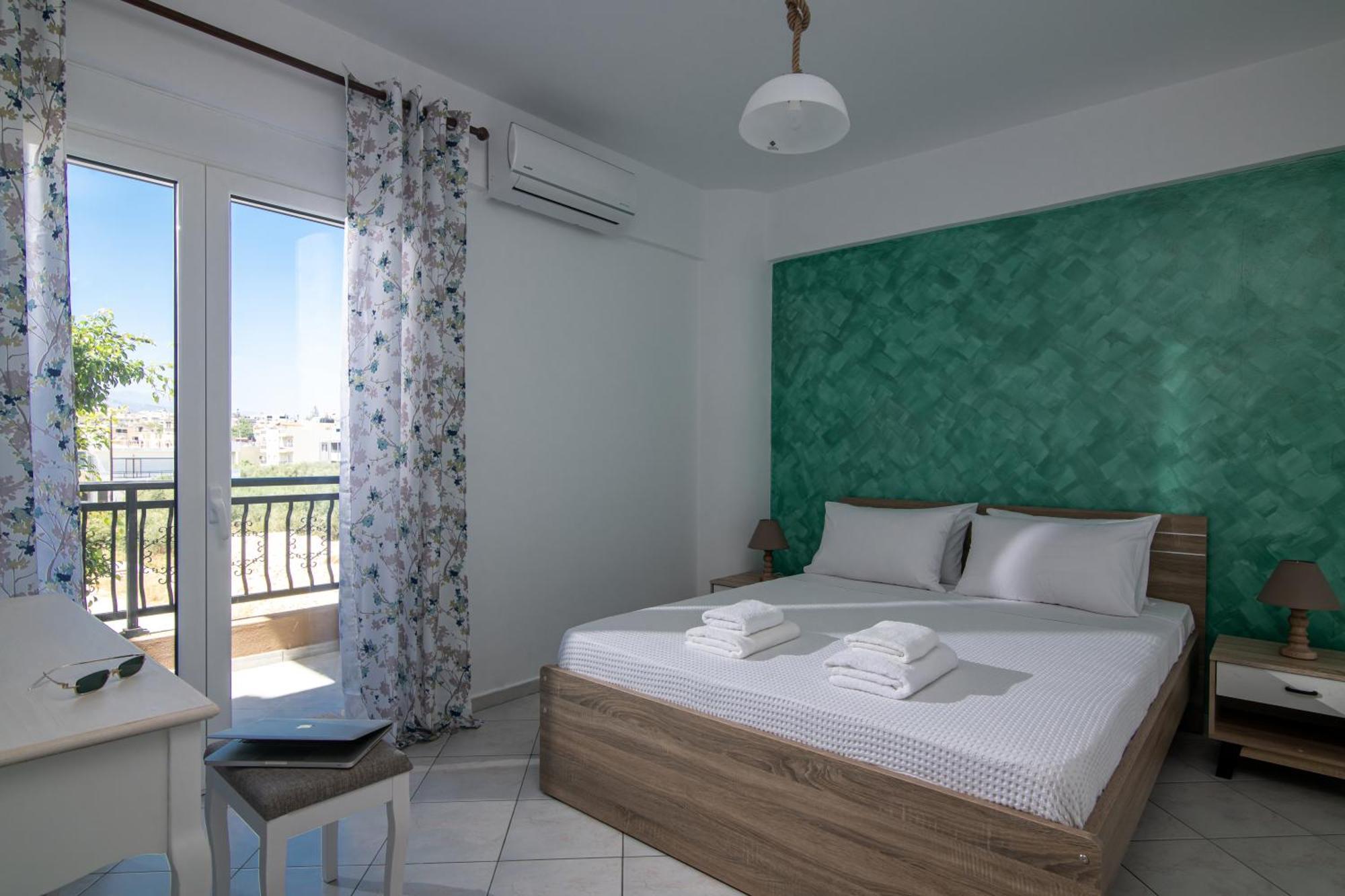 Happy Aparthotel Iraklion